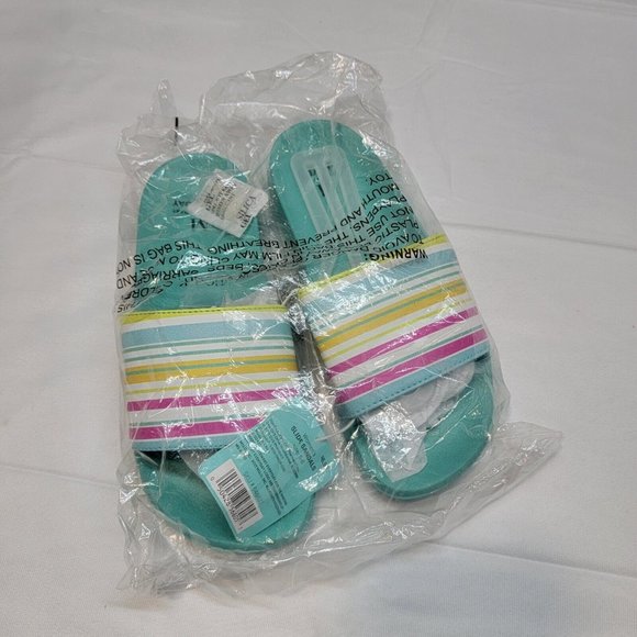 Martha Stewart Everyday Sandals Size Medium 5-6 Colorful Teal Slip On Shoes - Picture 1 of 5